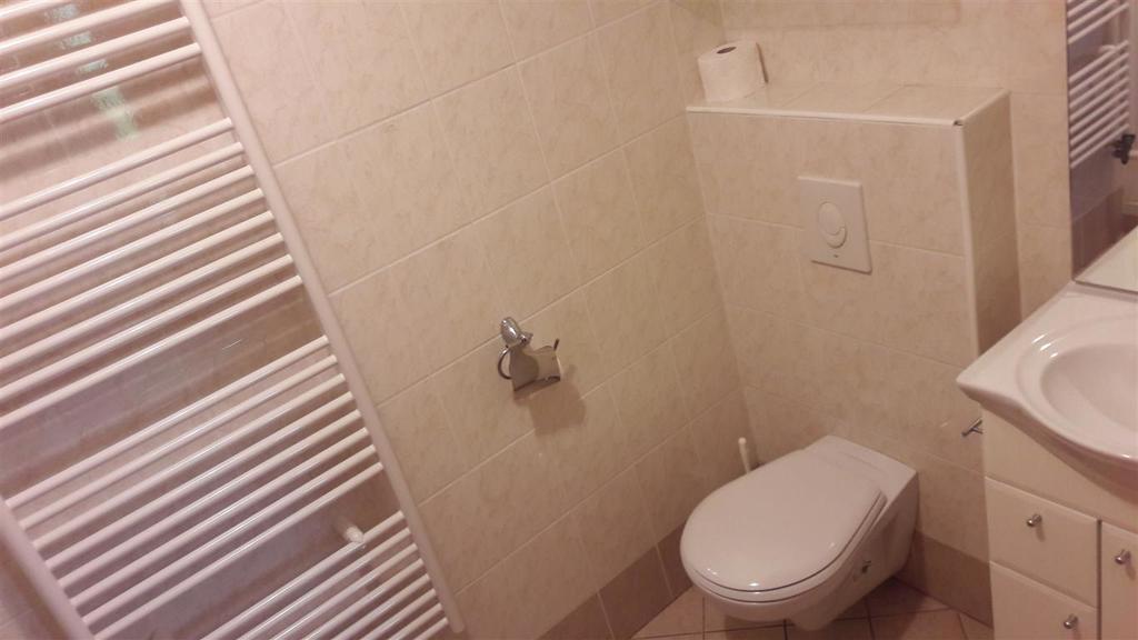 Apartamento Tourist Farm Skrbina Otočec Exterior foto